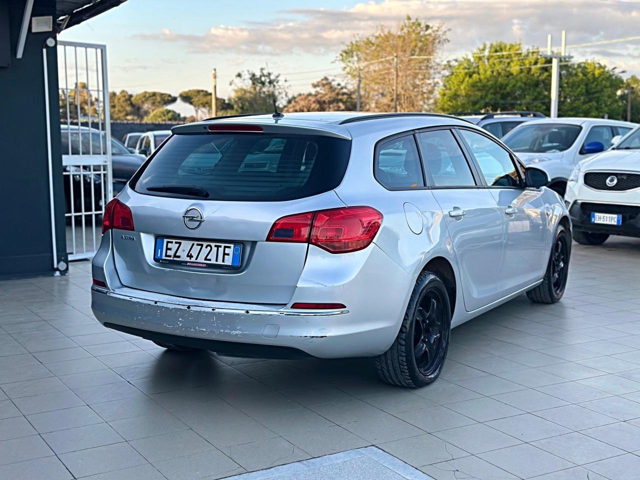 Opel Astra 1.4 Turbo 140CV Sports Tourer GPL Tech Elective
