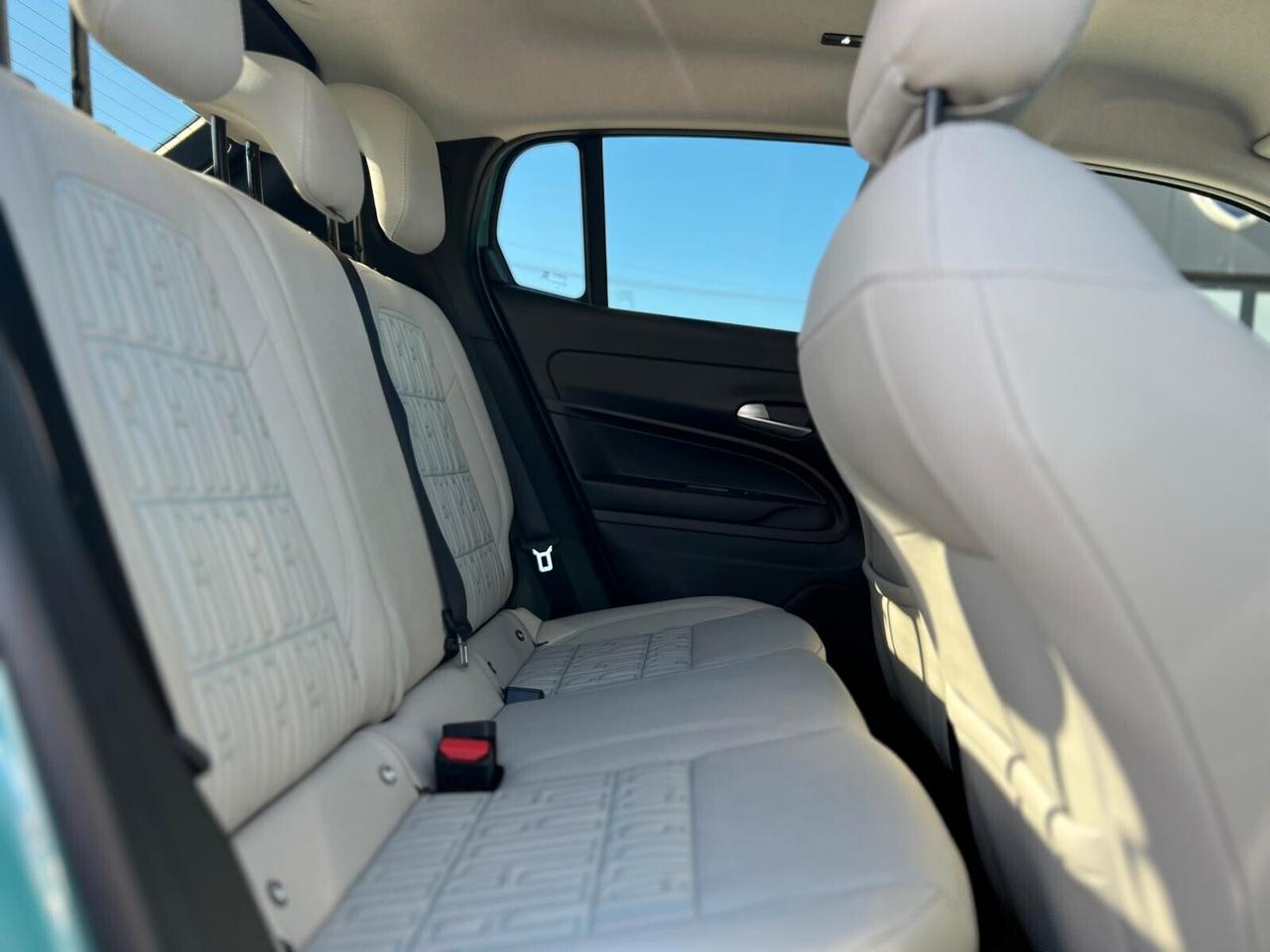 Fiat 600 Hybrid 110 CV DCT MHEV La Prima