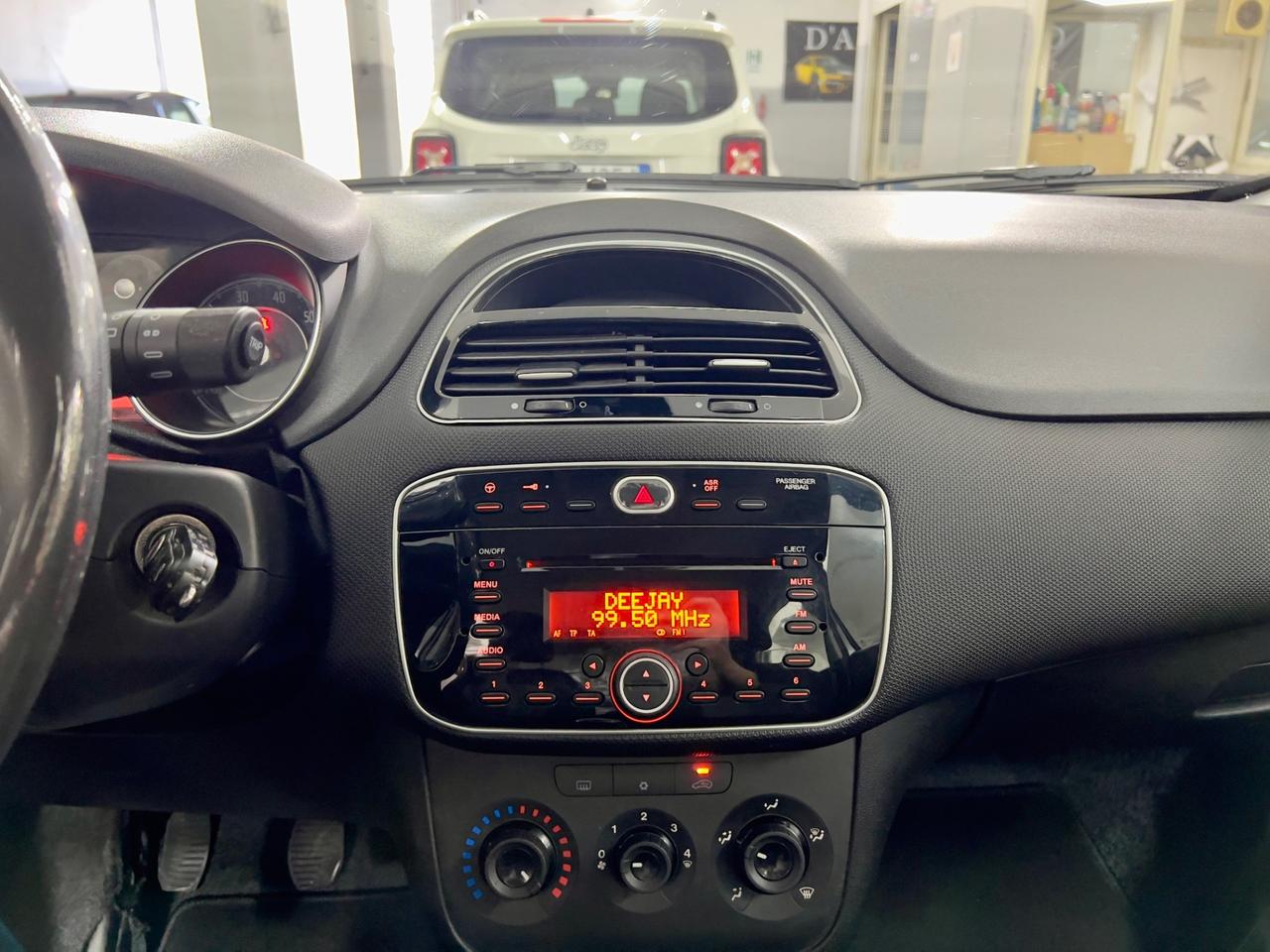 Fiat Punto 1.2 8V 5 porte Street