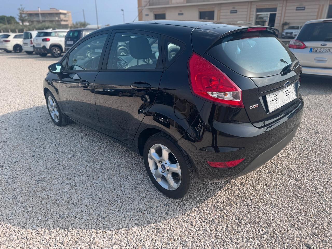 Ford Fiesta 1.4 TDCi 5p. Ghia