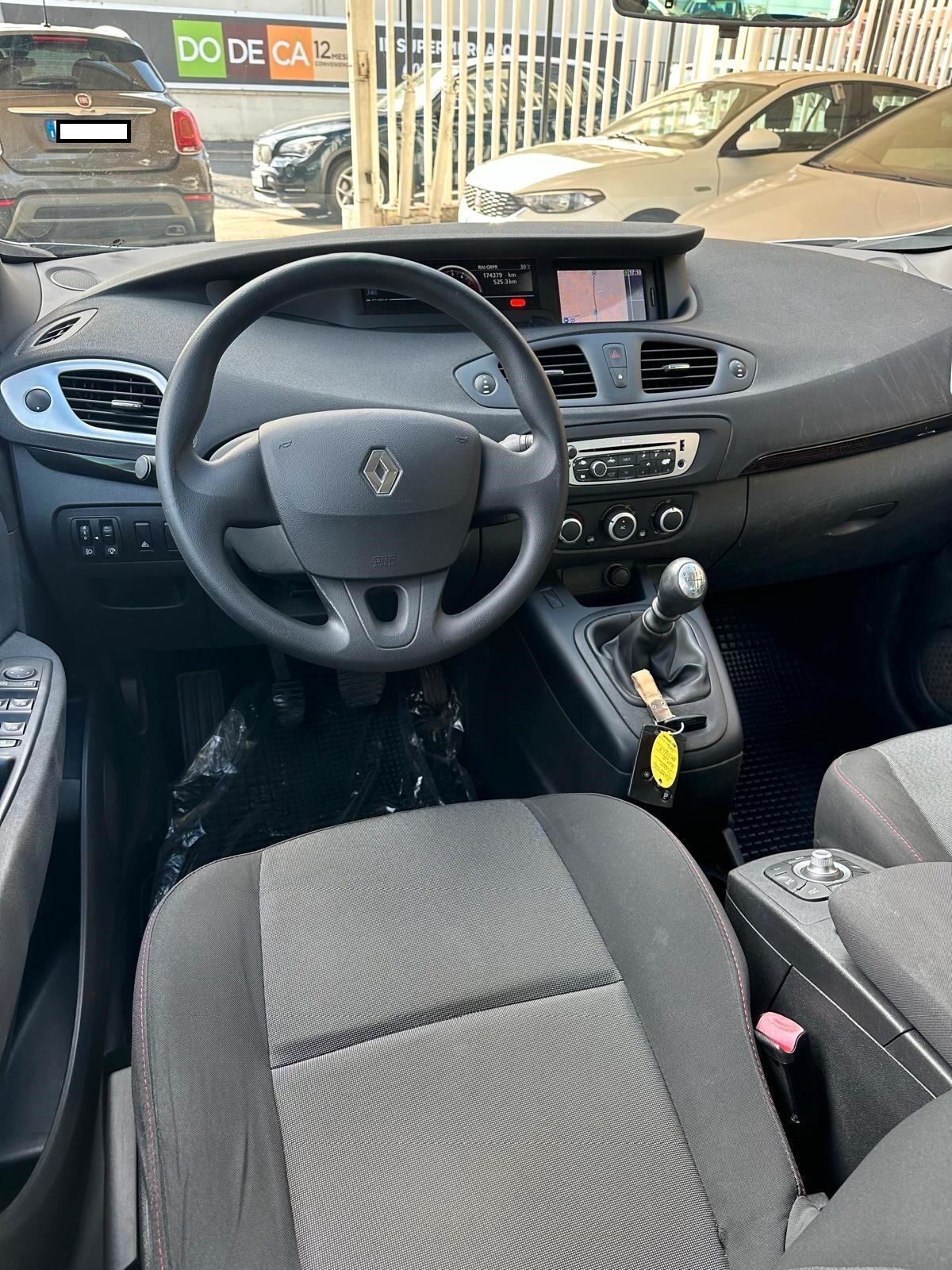 RENAULT SCENIC 1,5 DIESEL FULL OPTIONAL