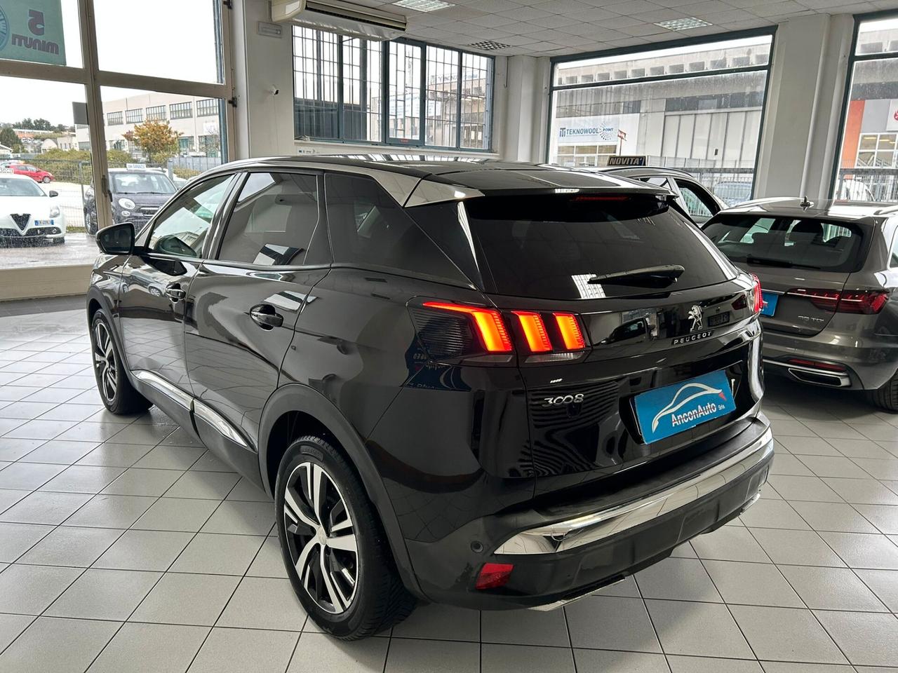 Peugeot 3008 1.6 BlueHDi 2017