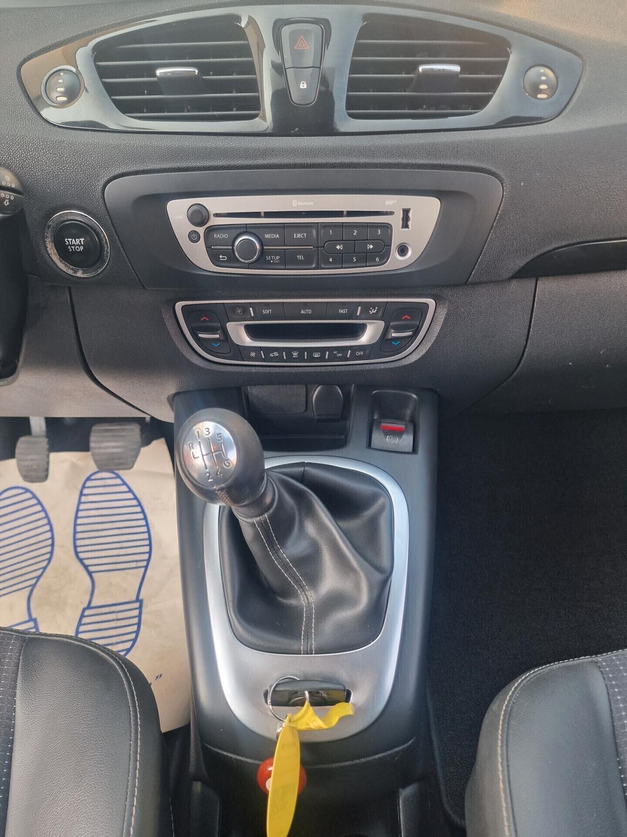 Renault Scenic 1.5 dCi 110CV Distr ok/ UNCPR.
