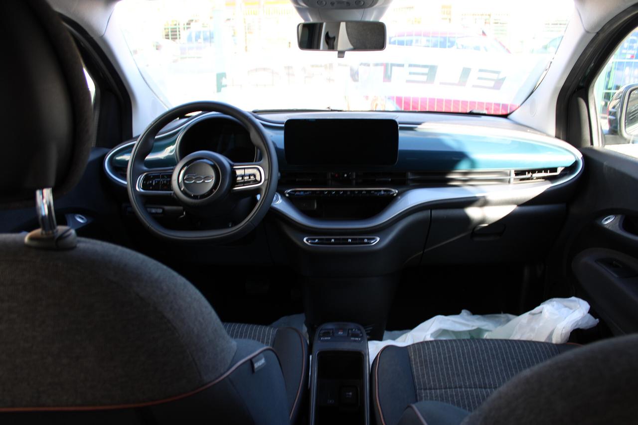Fiat 500 500e Berlina 42 kWh Icon
