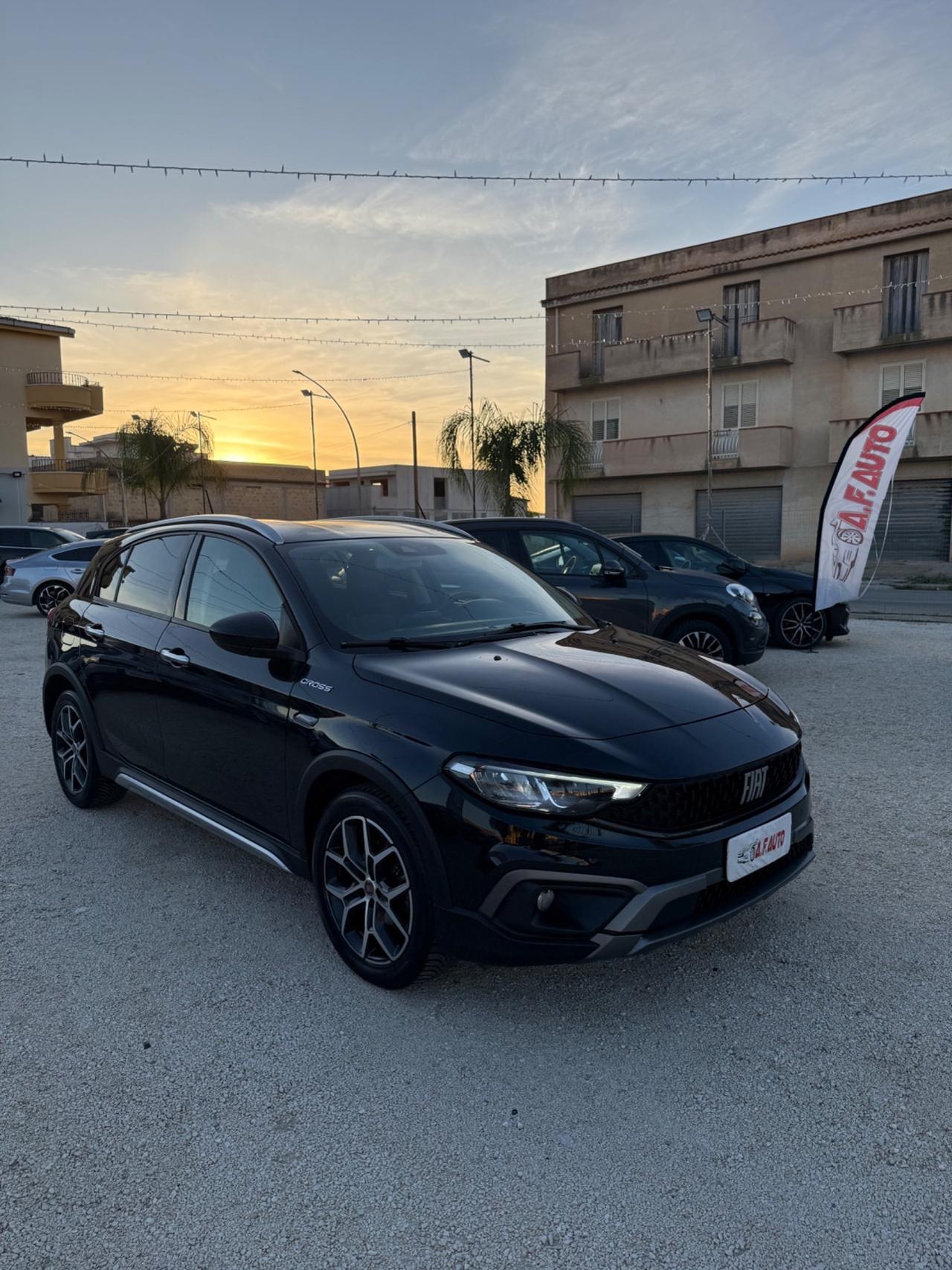 Fiat Tipo 1.6 Mjt S&S 5 porte Cross
