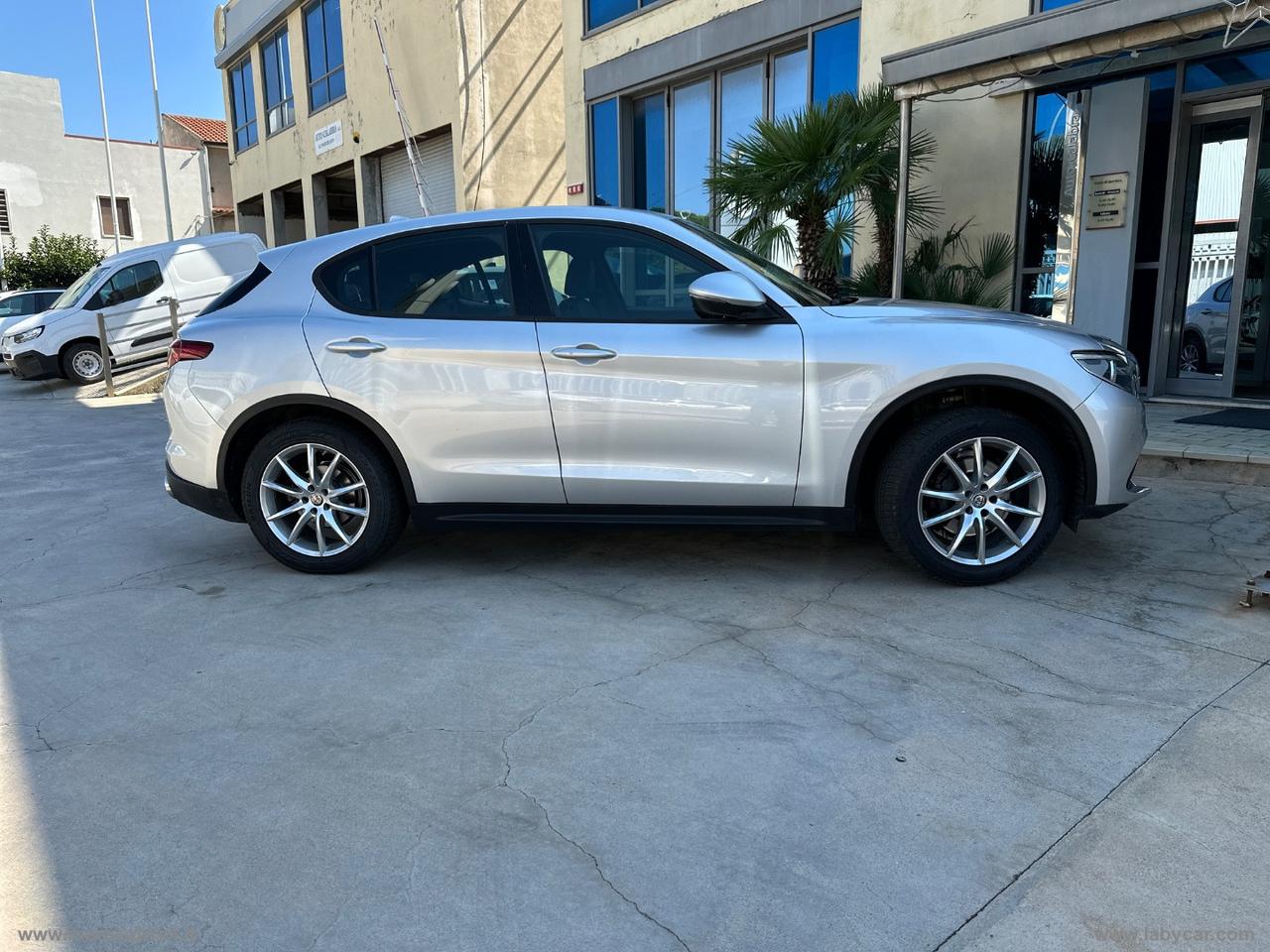 ALFA ROMEO Stelvio 2.2 T.diesel 210 CV AT8 Q4 Exec.