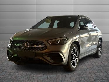 Mercedes-Benz GLA 180 d Automatic