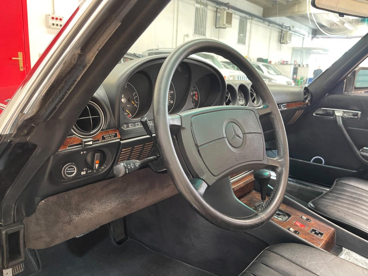 Mercedes-benz SL 560 America-LEGGI SOTTO