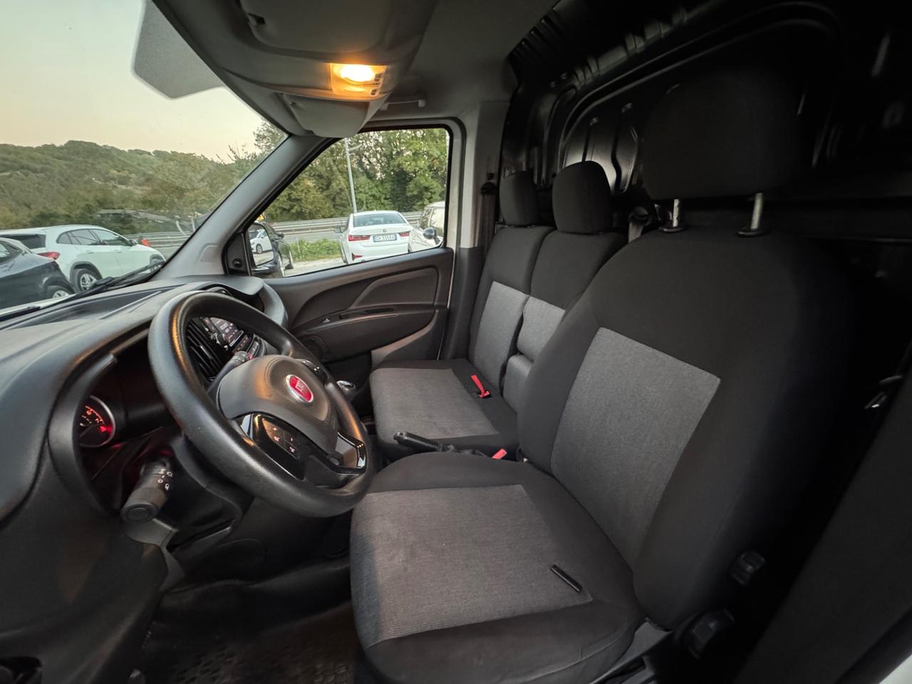 Fiat Doblò 1.4 N.P120Cv 3 posti tetto alto pedana carico