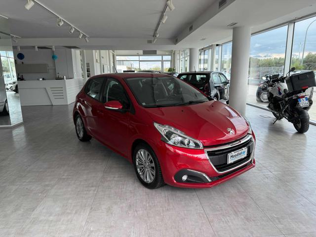 PEUGEOT 208 1° serie PureTech 82 5 porte Allure