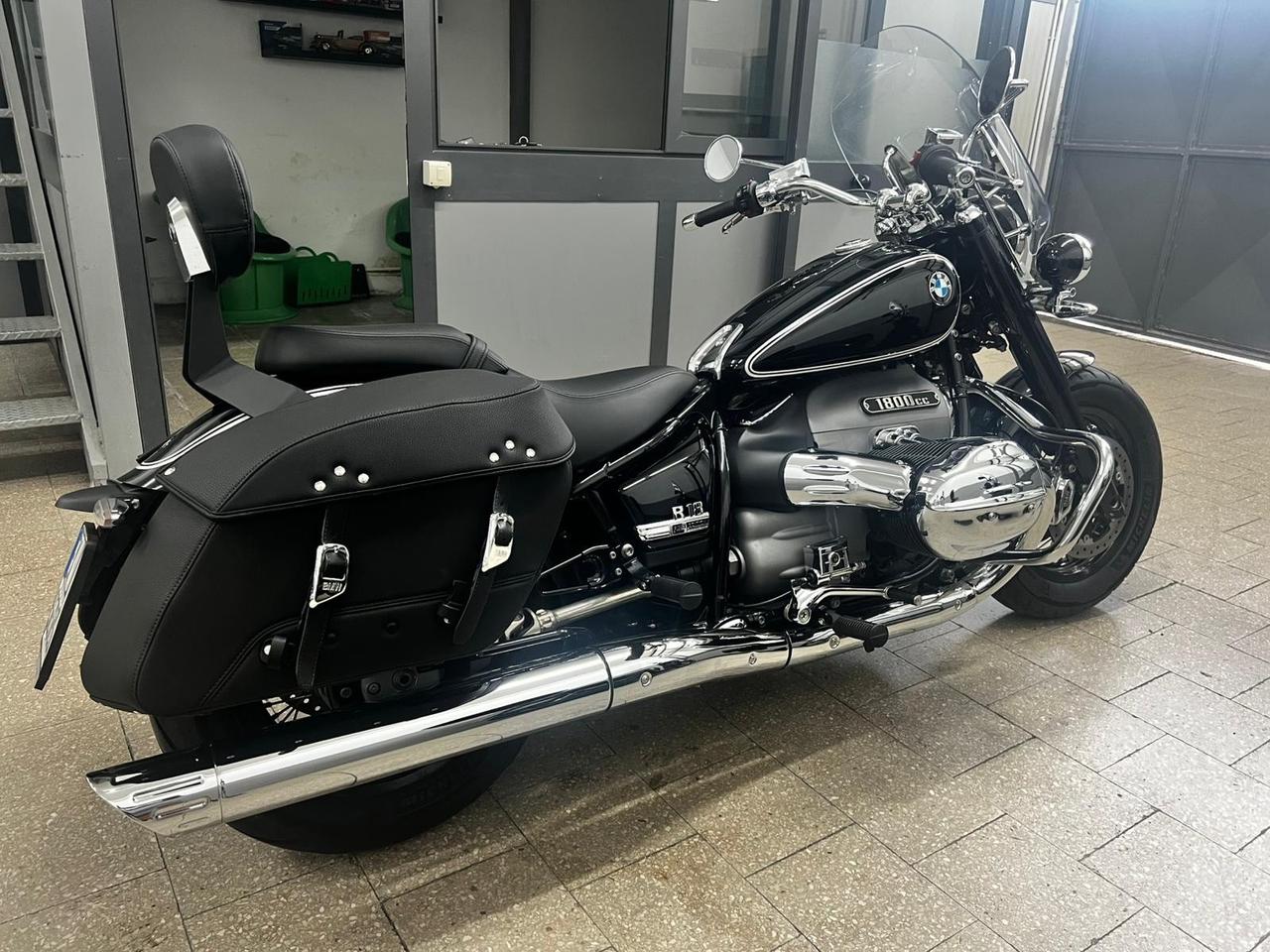 BMW R18 14.000 KM - 10/2021