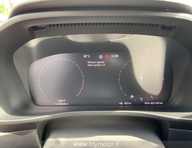 Volvo XC40 (2017-) D3 Geartronic Momentum