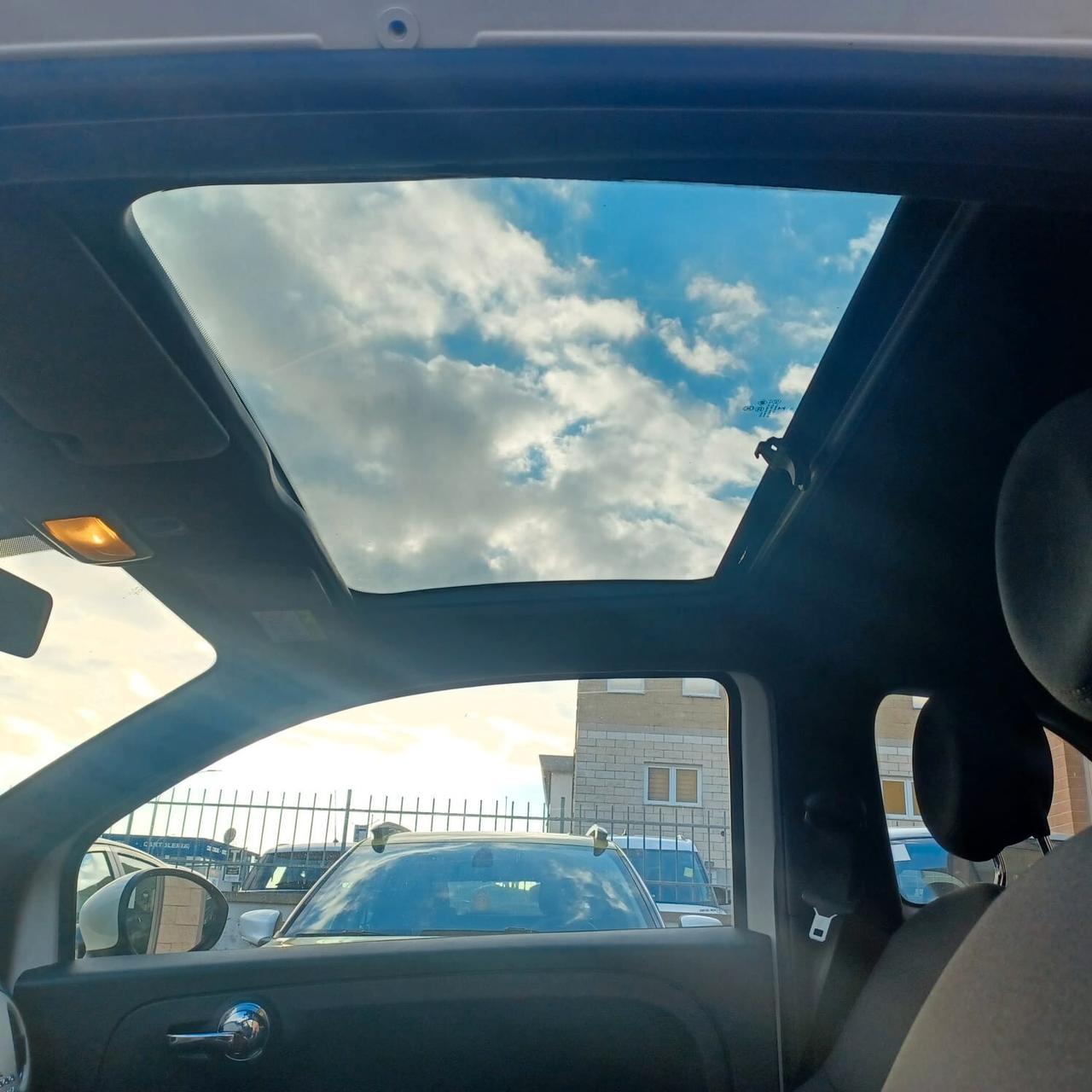 27648KM 500 1.0 HYBRID DOLCE VITA COME NUOVA