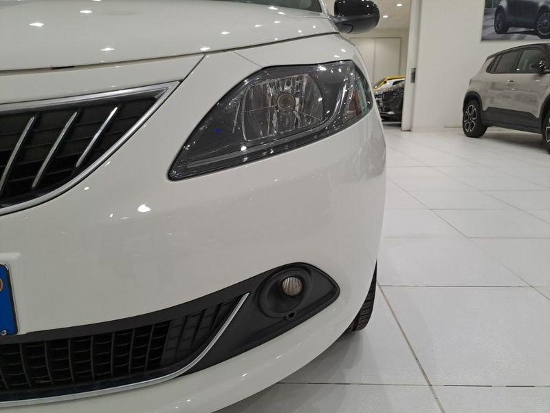 Lancia Ypsilon 1.0 FireFly 70cv S&S Hybrid GOLD