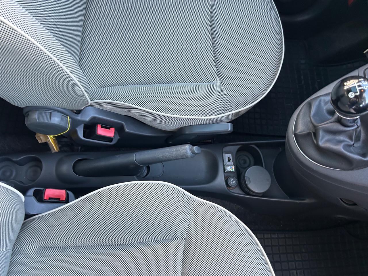 Fiat 500 1.2 Lounge “ NEOPATENTATI!!!!!!”