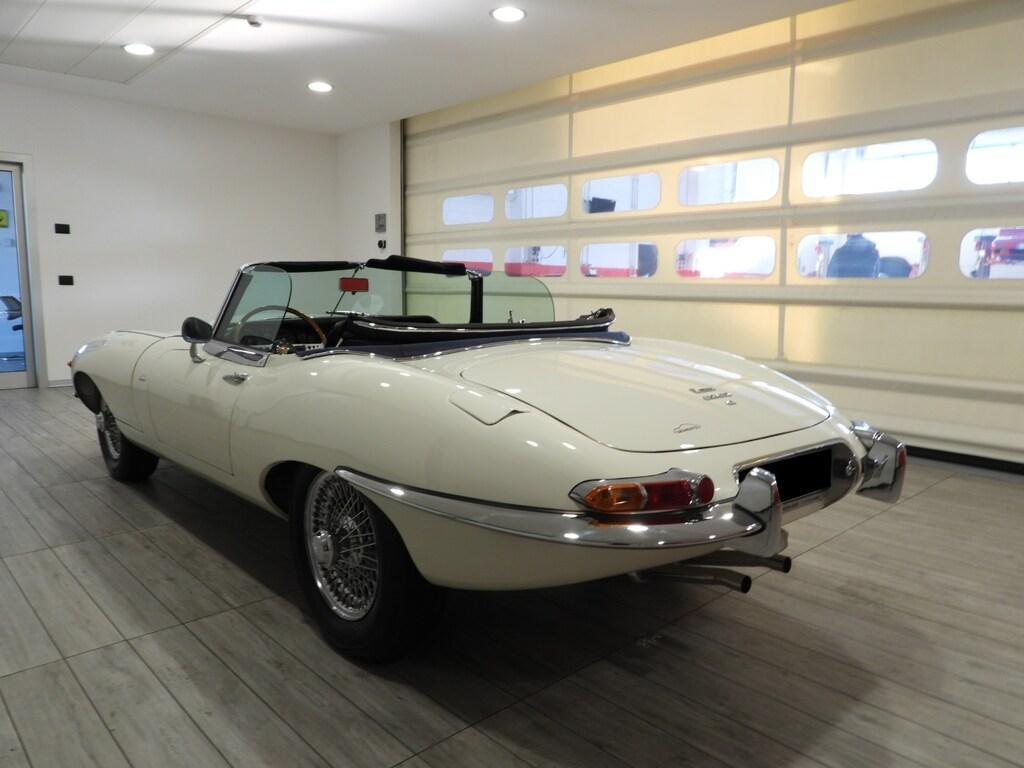 Jaguar XJ6 Berlina E-TYPE 4.2 ROADSTER