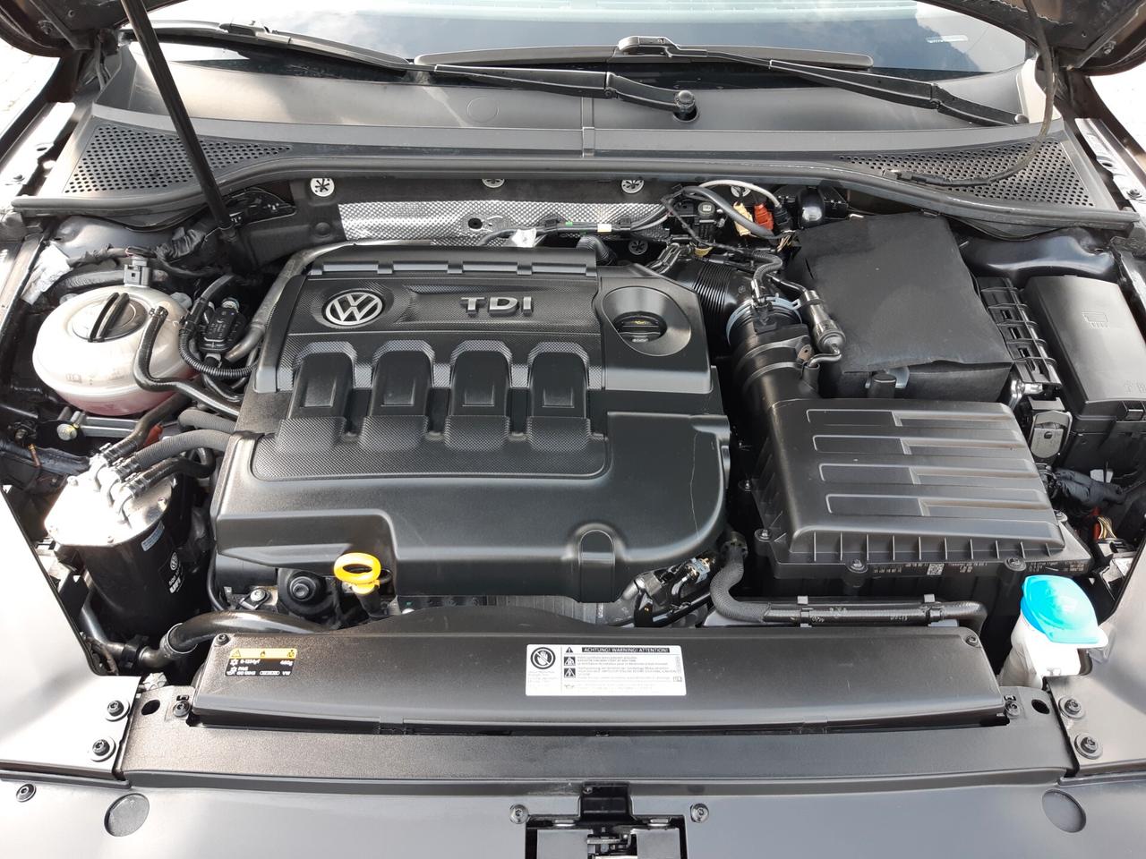 Volkswagen Passat Alltrack 2.0 TDI 150CV 4MOTION Executive BlueMot Tech
