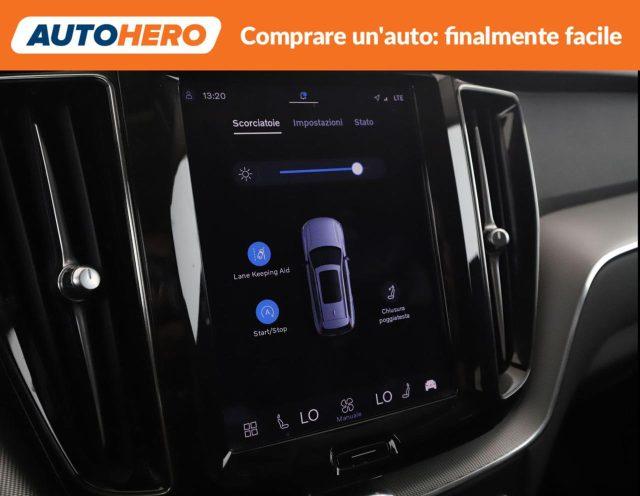 VOLVO XC60 B4 automatico Plus Dark N1