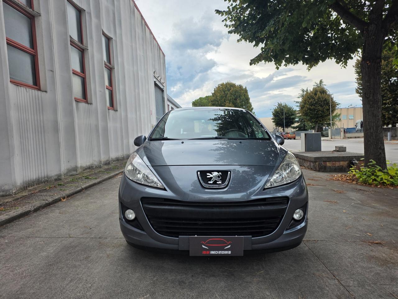 Peugeot 207 1.4 HDi 70CV 5p. Active