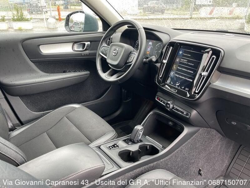 Volvo XC40 T3 Geartronic Momentum Pro
