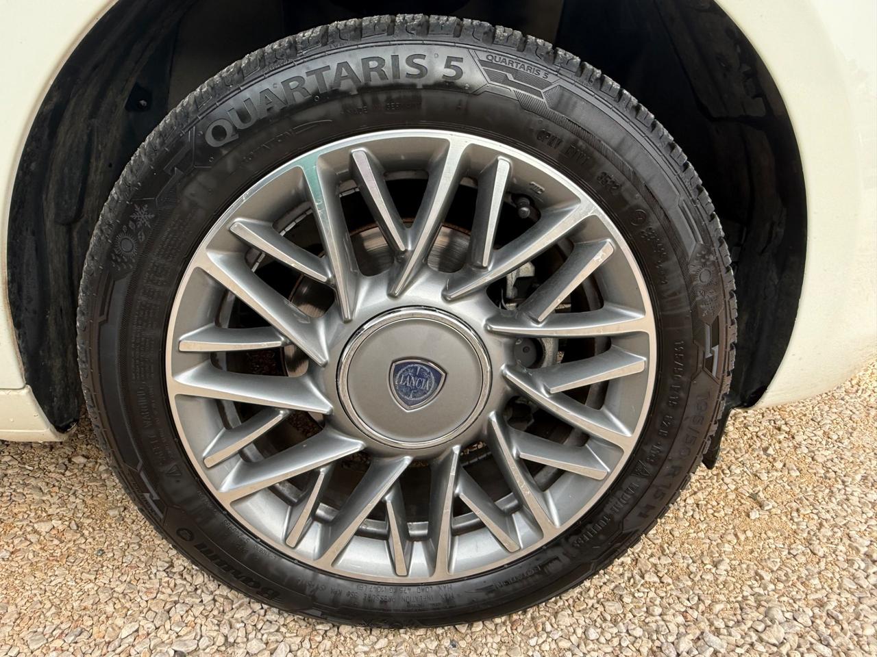 Lancia Ypsilon 1.2 69 CV 5 porte GPL Ecochic Platinum