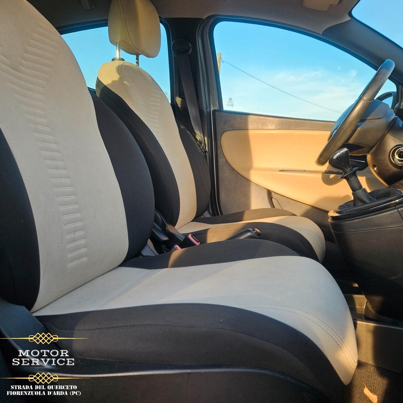 Lancia Ypsilon 1.2 PREZZO FINALE SOLO AGOSTO,