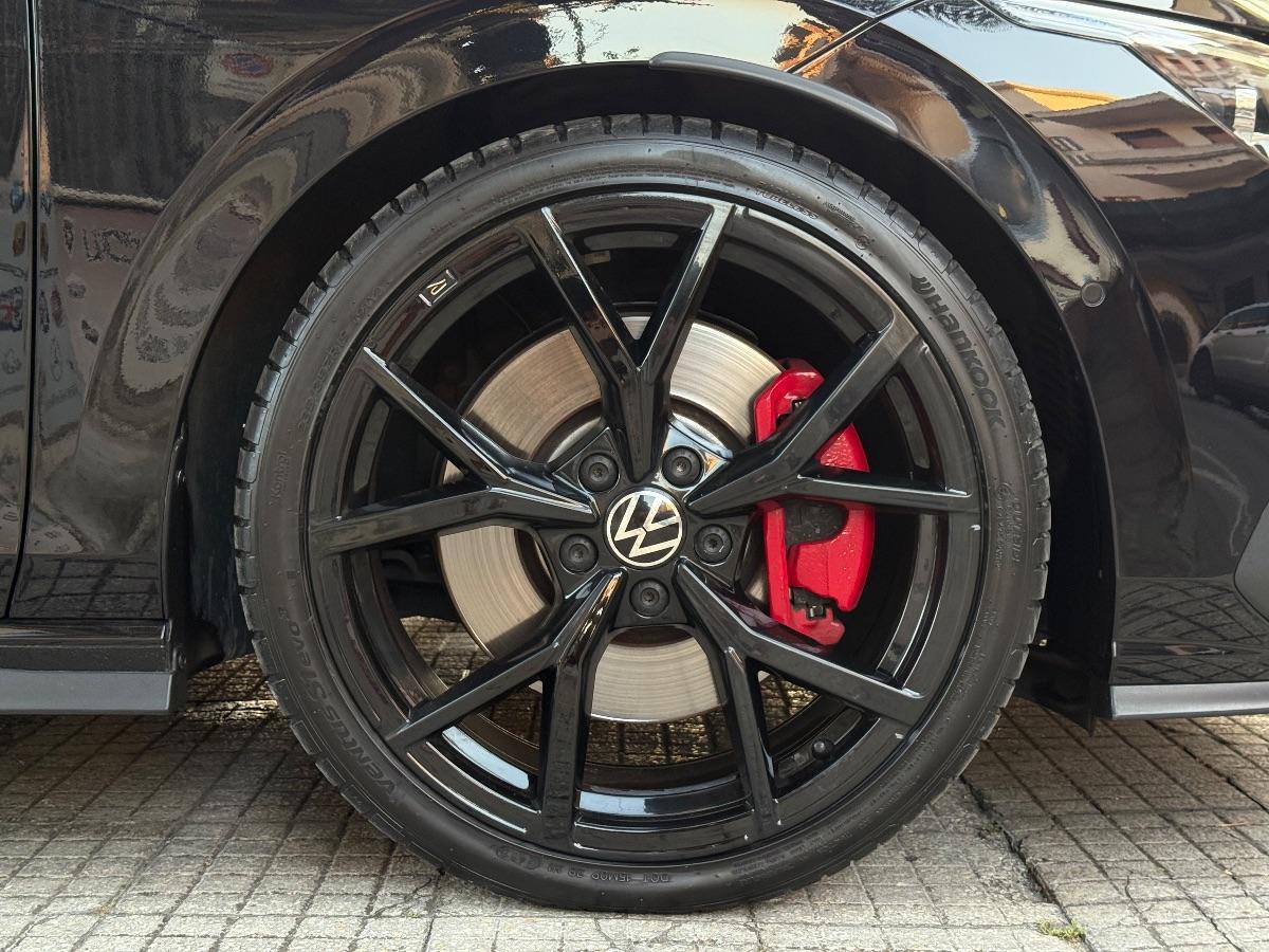 Volkswagen Golf 8 GTI 2.0 TSI 245 CV