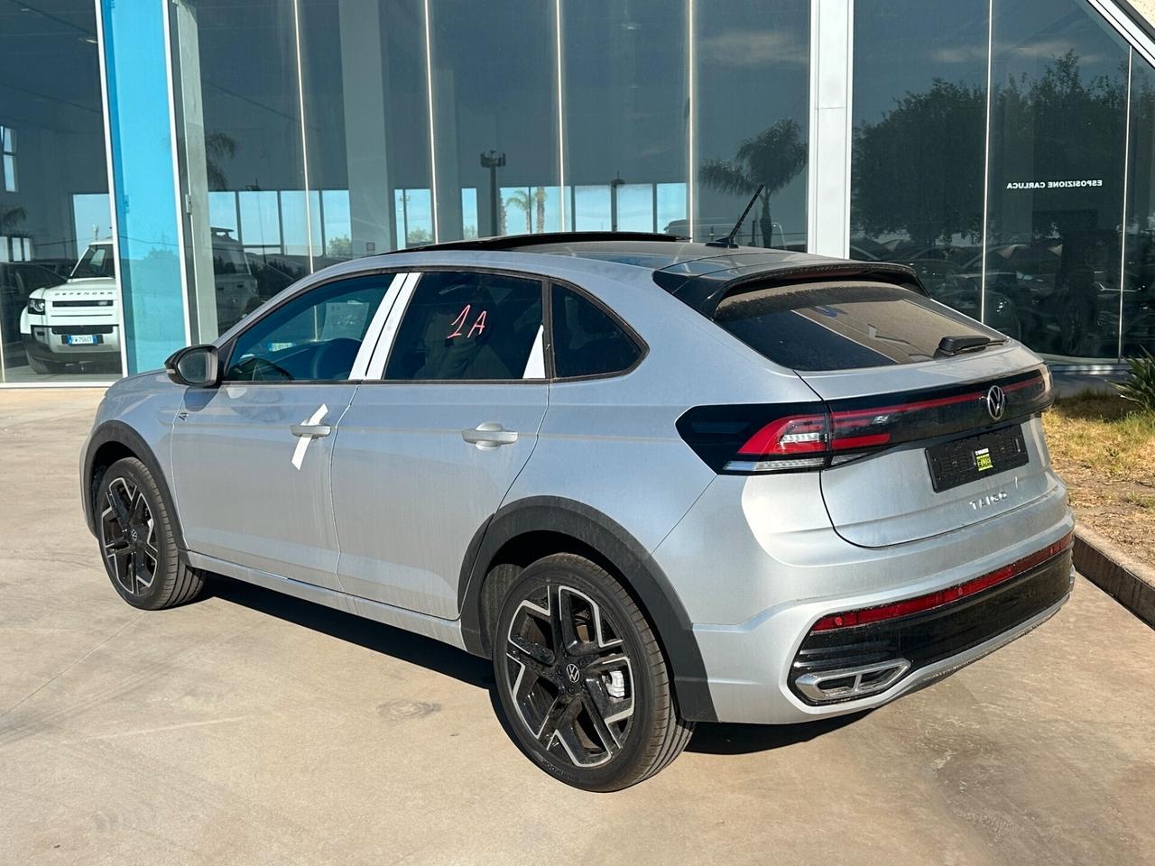Volkswagen Taigo 1.0 tsi R-Line offerta T-Stock prezzo imperdibile