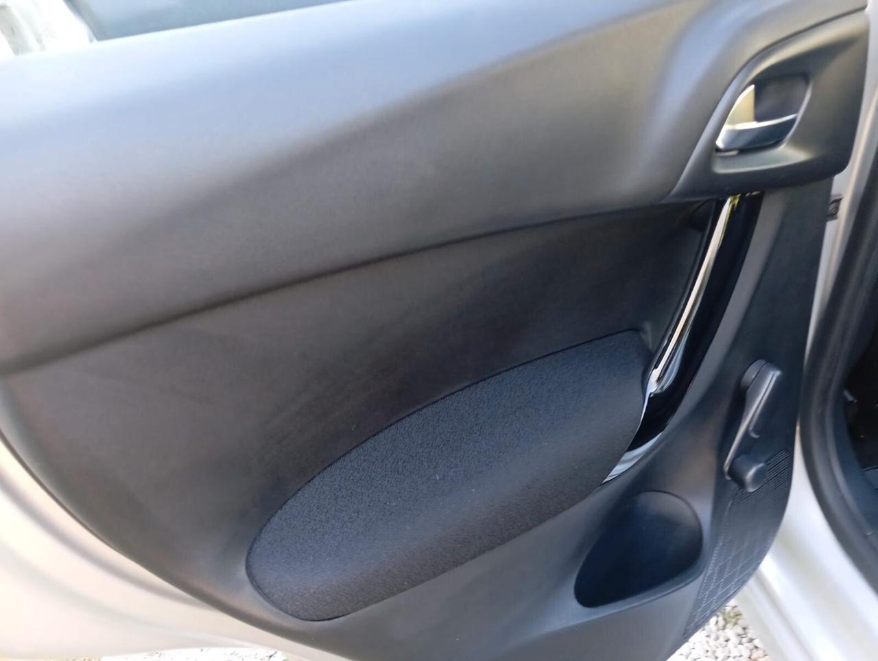 Citroen C3 BlueHDi 75 Feel unipro ben tenuta