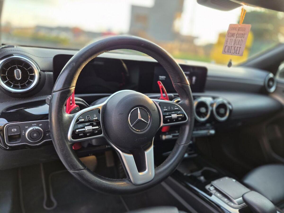 Mercedes Classe CLA 180 d Premium auto