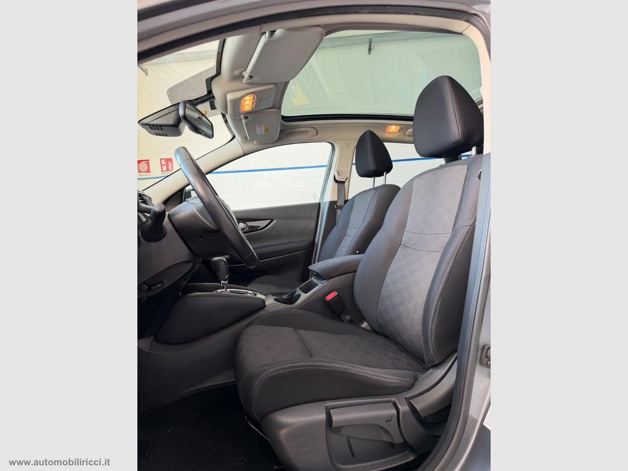NISSAN Qashqai 1.2 DIG-T