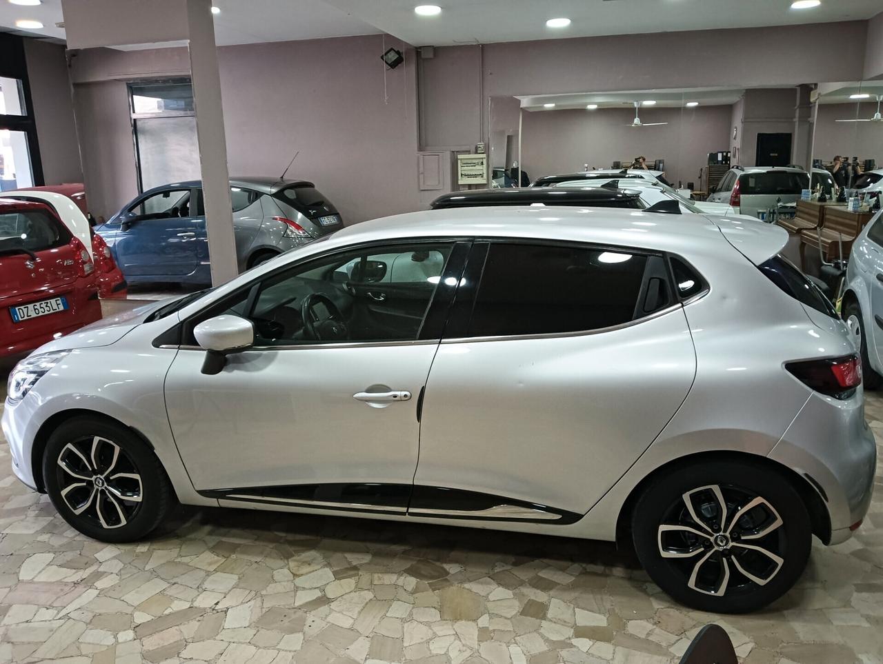 Renault Clio dCi 8V 90CV EDC Start&Stop 5 porte Energy Excite EURO 6B