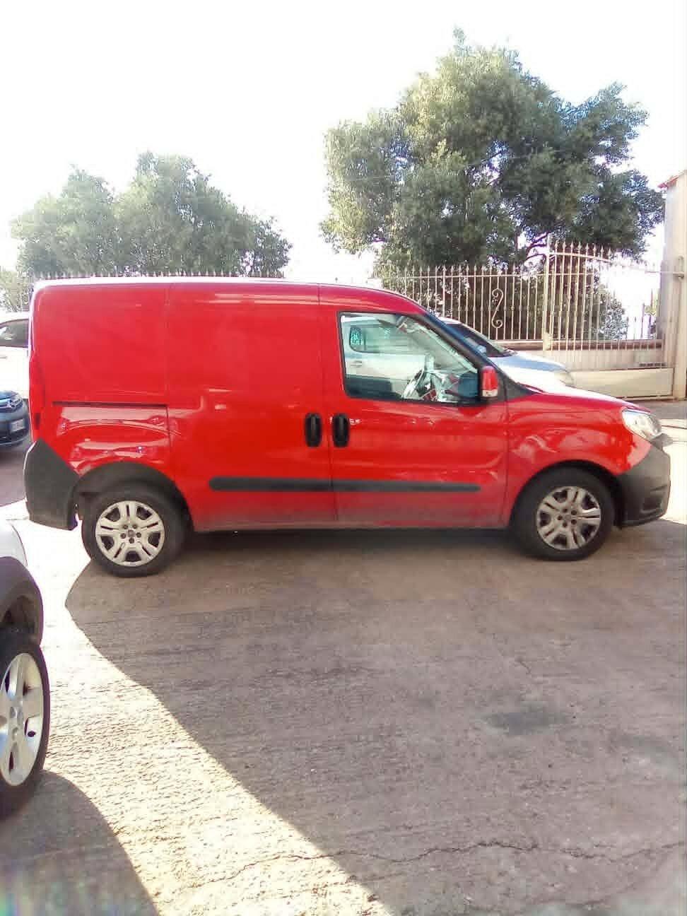 Fiat doblò 1.3 mjt 95 cv con porta laterale e clima