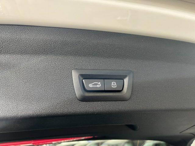 BMW 120 48V MSport PRO "18 M Sport Masch.Nera/Nav./Telec.