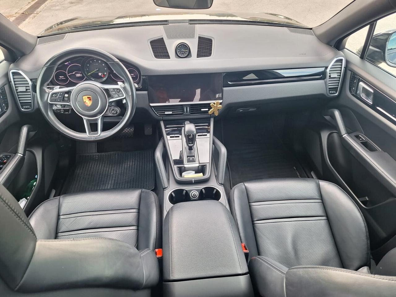 Porsche Cayenne 3.0 V6 E-Hybrid-BENZINA