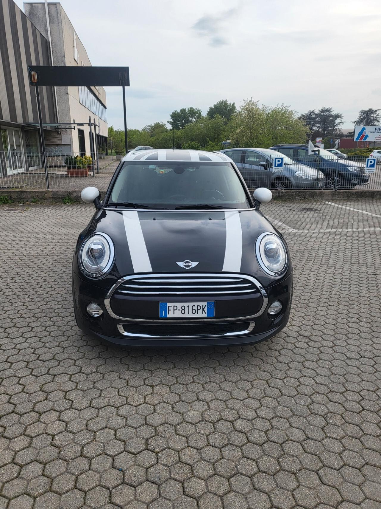 MINI COOPER D 5 PORTE