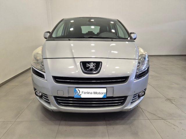 PEUGEOT 5008 2.0 HDi 150CV 5 posti - Bluetooth - Sens. Post.