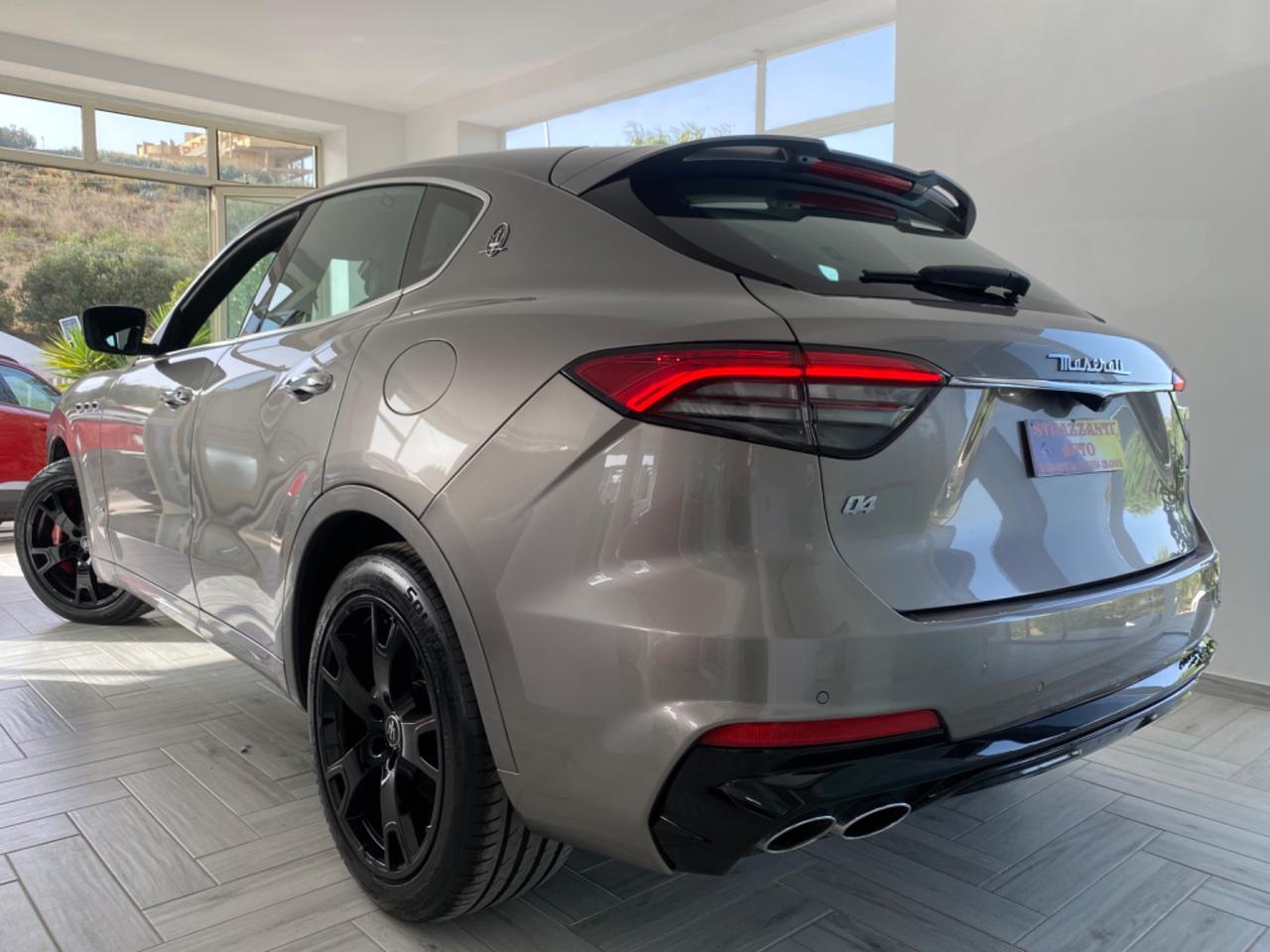 Maserati NEW Levante V6 Biturbo 350cv GRANSPORT2022