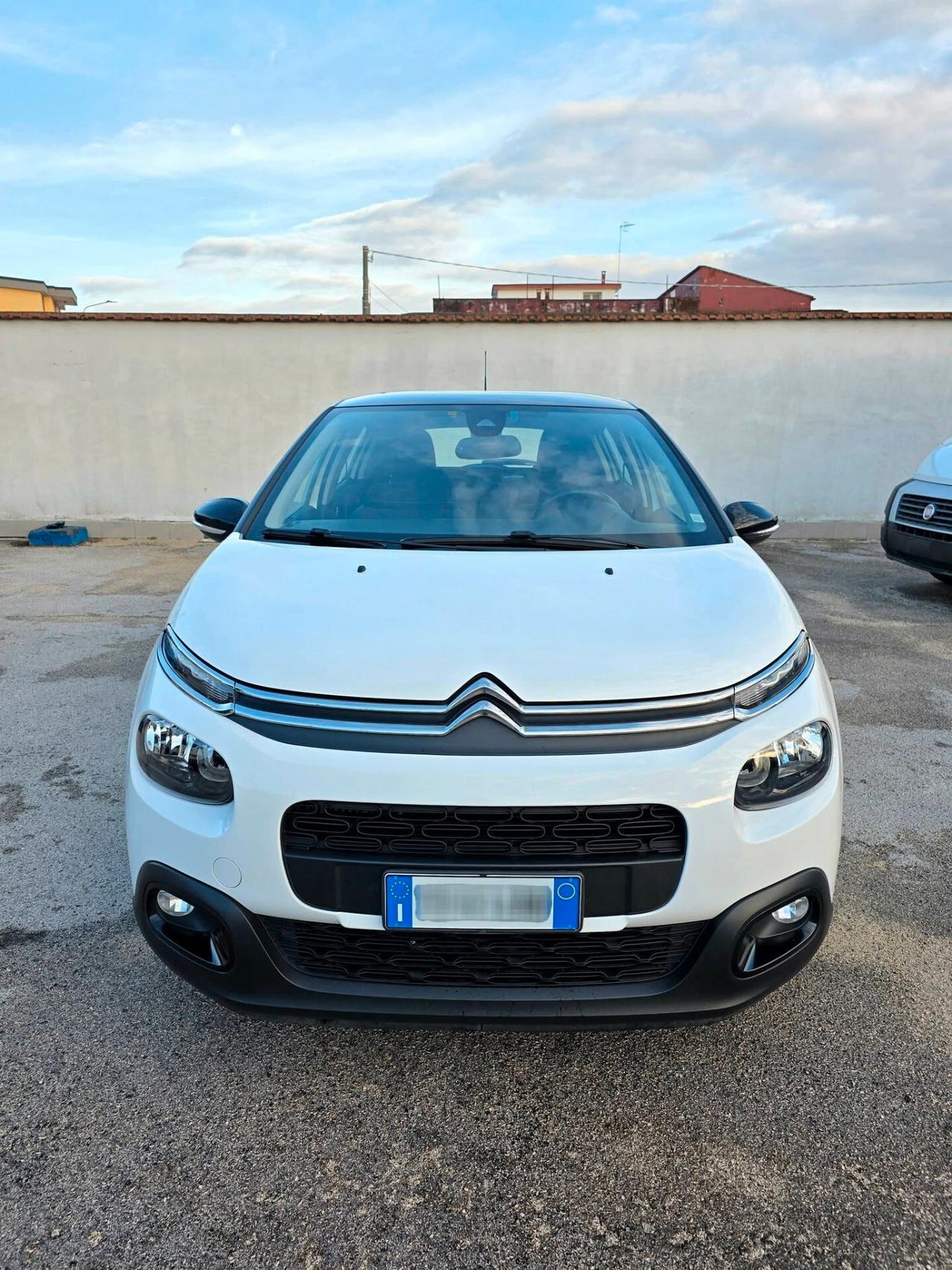 Citroen C3 1.6 BlueHDi 75cv S&S Shine con 73.000 Chilometri