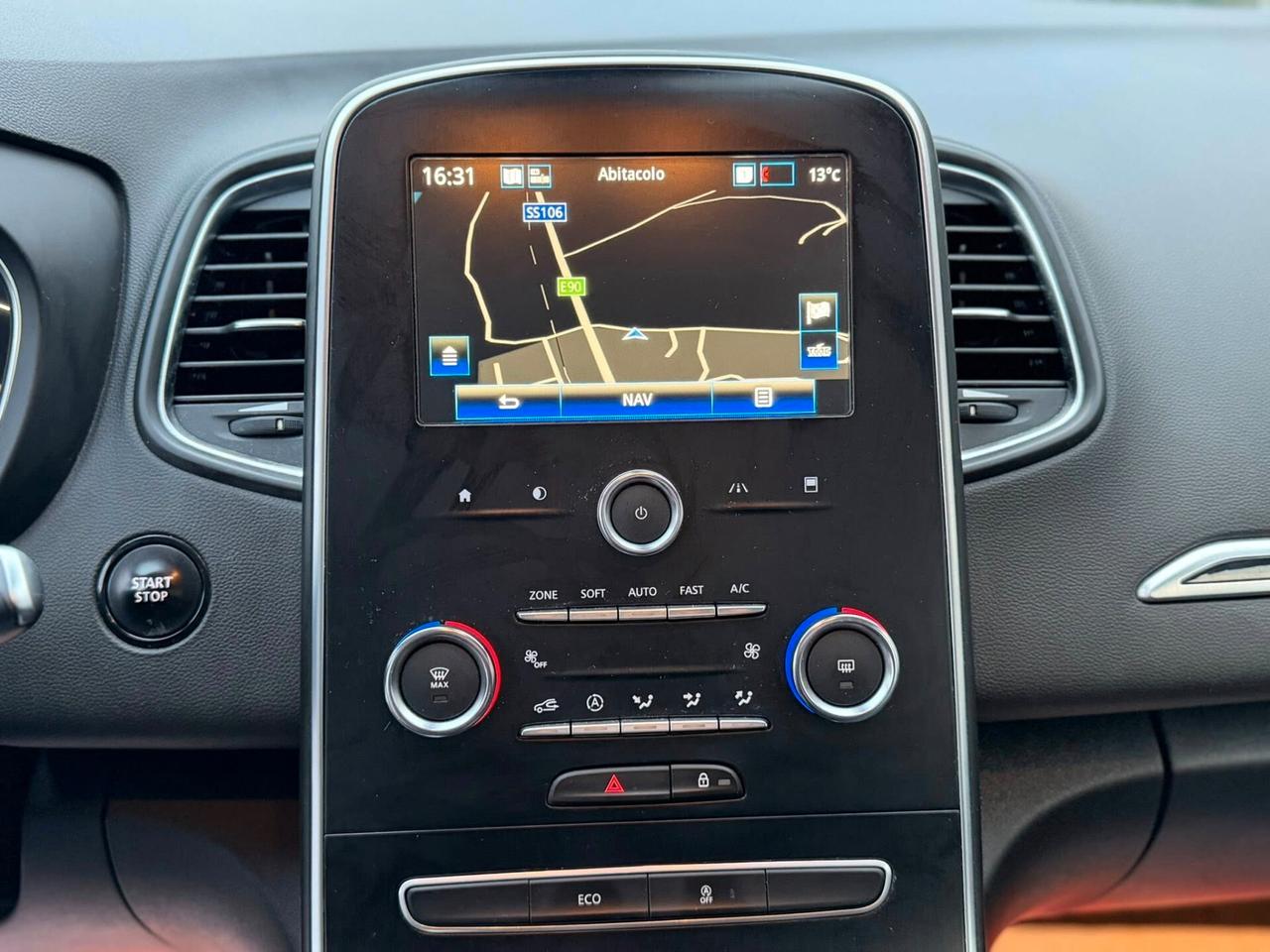 Renault Scénic Blue dCi 120 CV Initiale Paris OK NEOPATENTATI