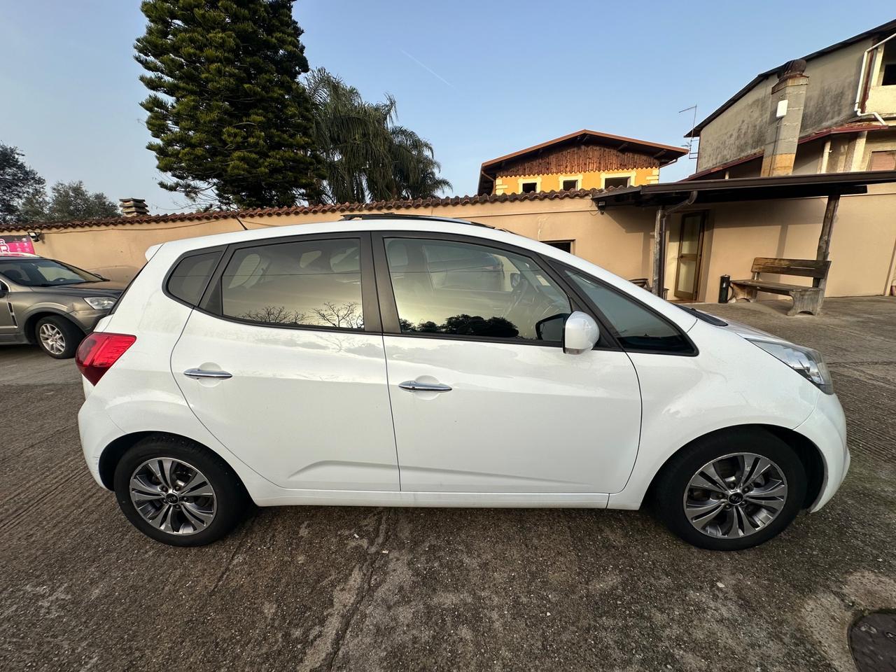 Kia Venga 1.4 CRDi 90 CV S&S High Tech