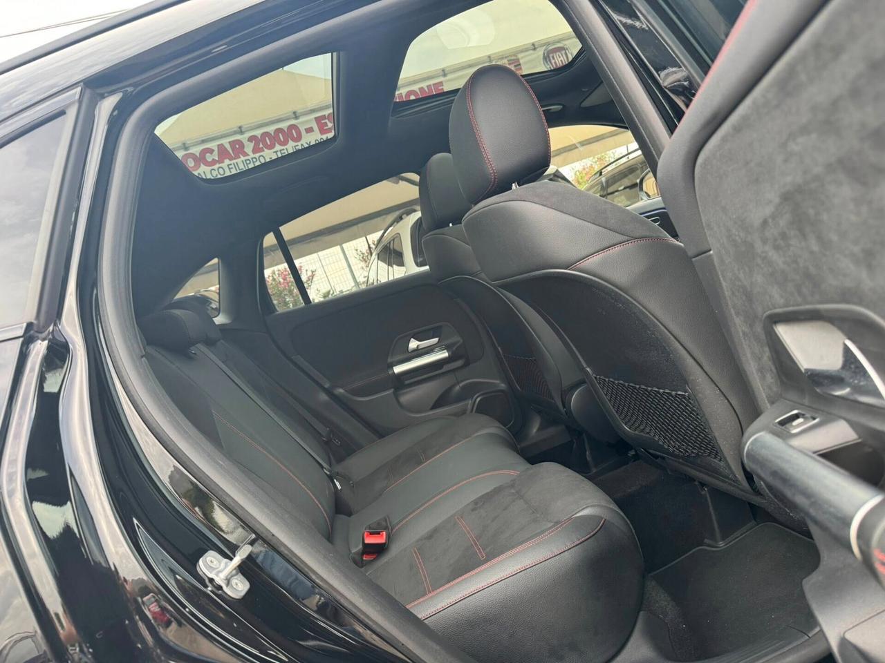 MERCEDES GLA200d PREMIUM PLUS AMG LINE