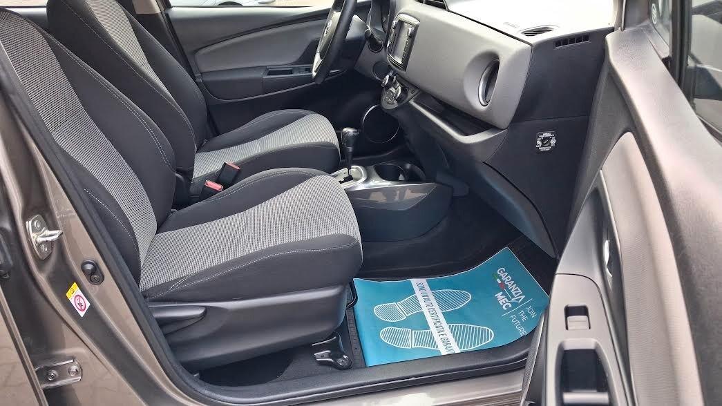 Toyota Yaris 1.5 Hybrid 5 porte Active