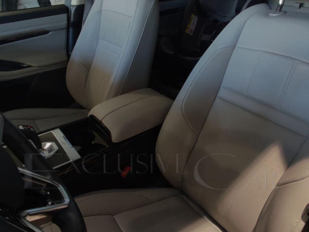 LAND ROVER - Range Rover Evoque