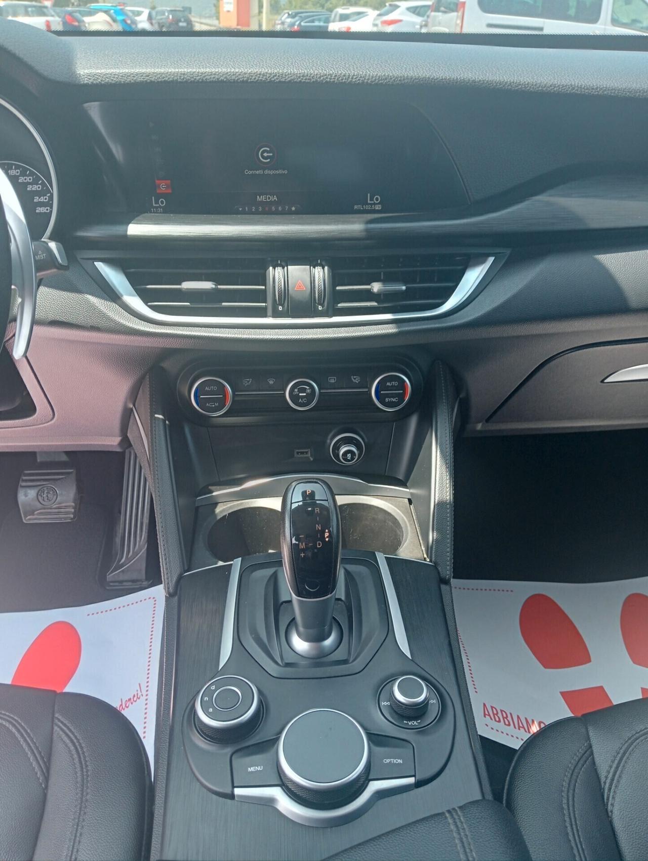 Alfa Romeo Stelvio 2.2 Turbodiesel 180 CV AT8 RWD Executive