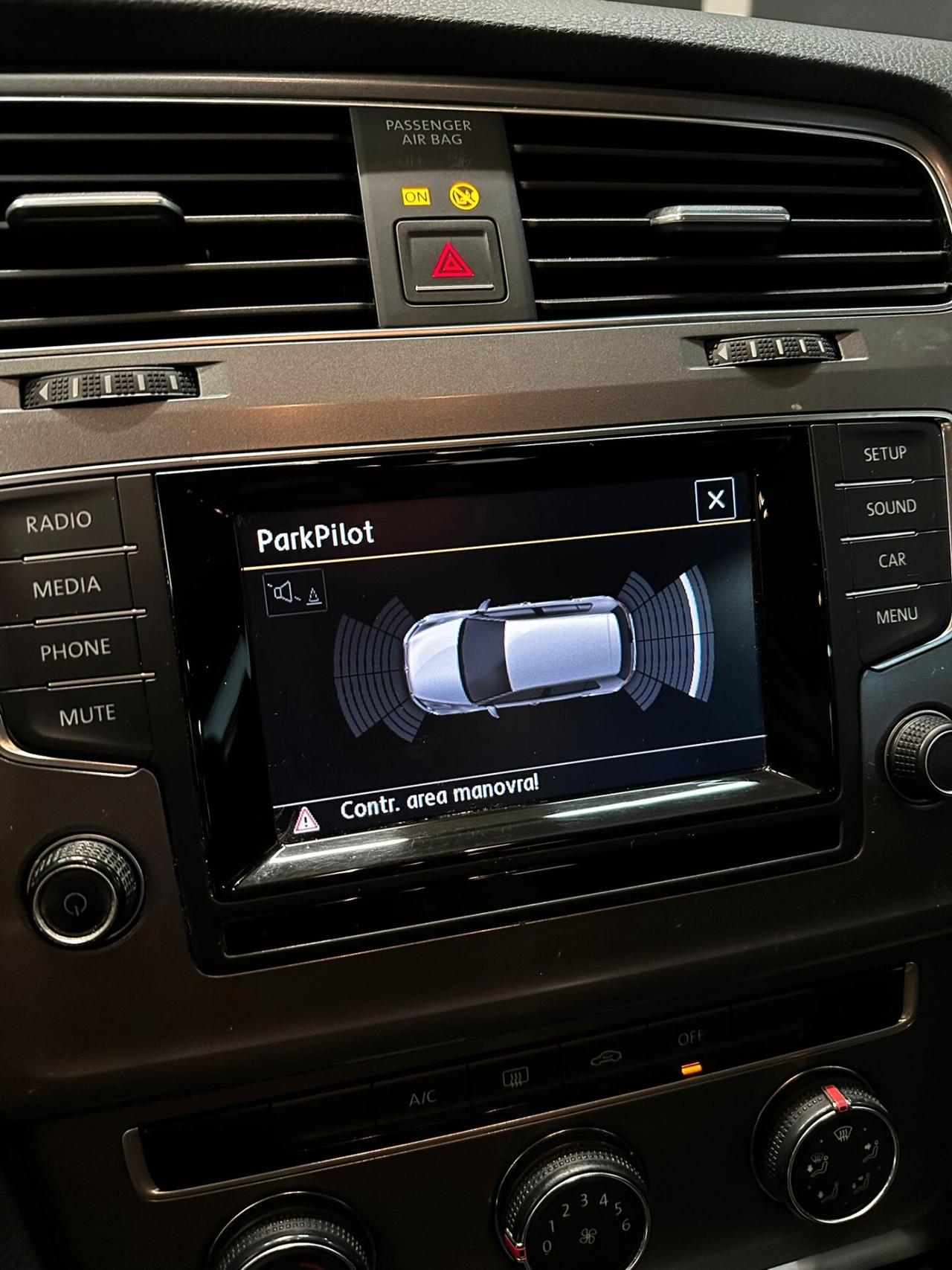 Volkswagen Golf 1.6 TDI 5p. Highline BlueMotion Technology