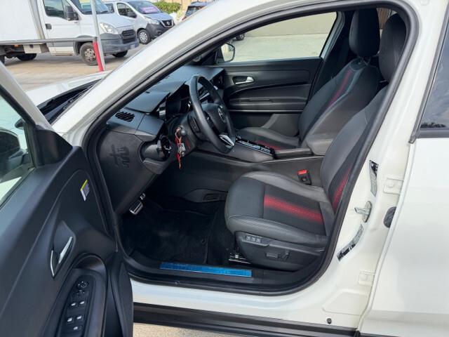 Alfa Romeo Junior 1.2 136 CV Hybrid eDCT6 Speciale