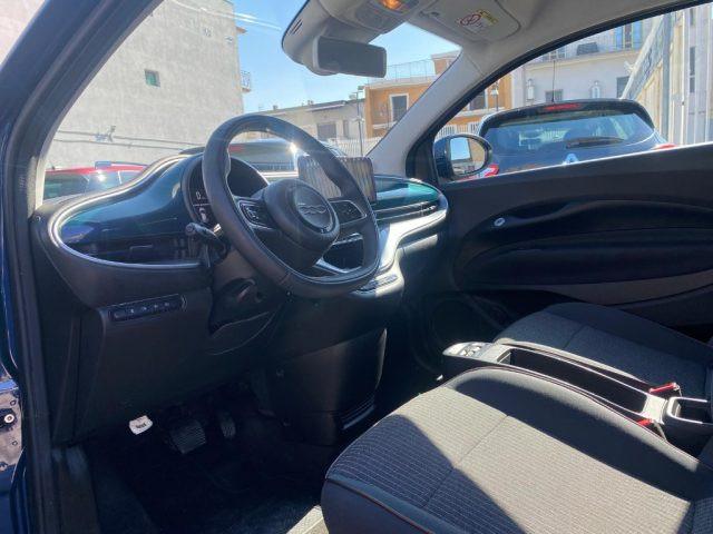 FIAT 500e Berlina 42 kWh La Prima