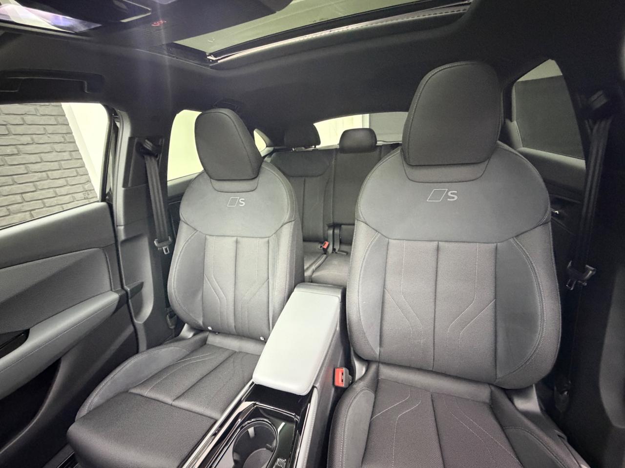 Audi Q3 SPB NEW MODEL 35 TDI S LINE KM0