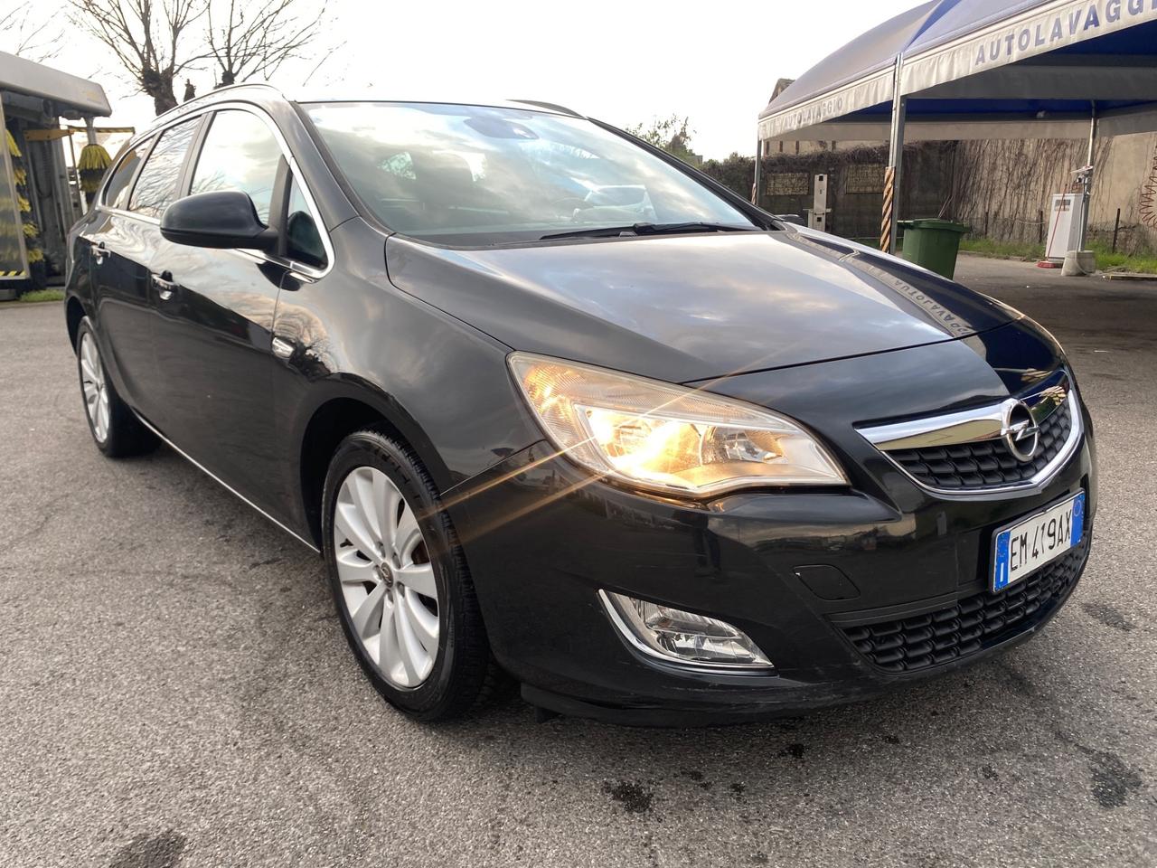Opel Astra 1.4 Turbo 140CV Sports Tourer GPL Tech Elective